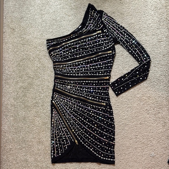 Fashion Nova Dresses & Skirts - Fashion Nova one shoulder black sexy dress with rhinestones and zippers